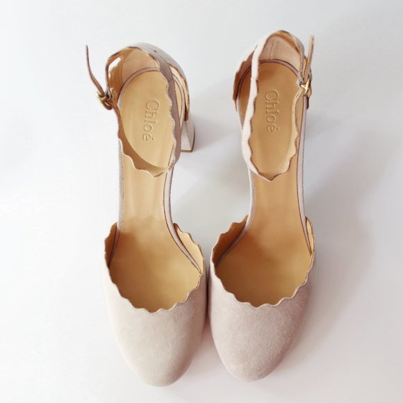 New CHLOE Scalloped d'Orsay Pumps - Picture 4 of 11